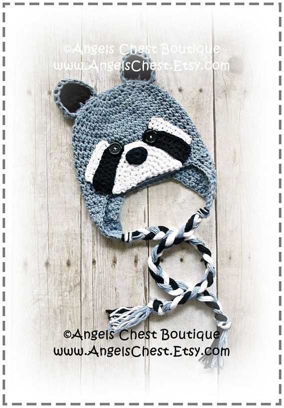 Raccoon hat knitting pattern