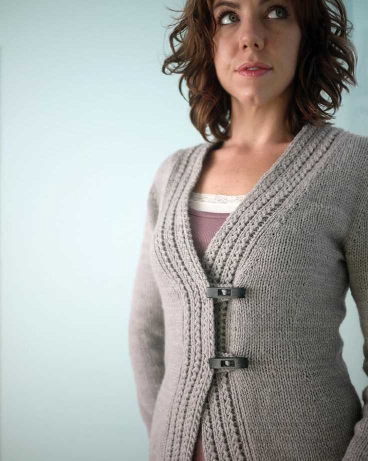 Ladies v neck cardigan knitting patterns