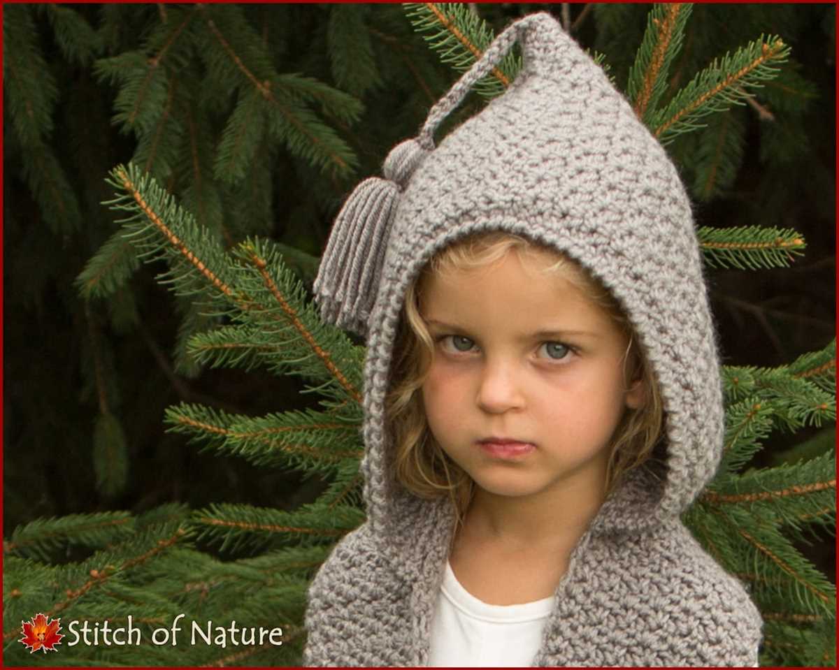 Children's hooded scarf knitting pattern