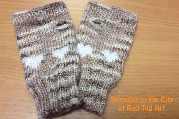 Free knitting pattern fingerless gloves 8 ply