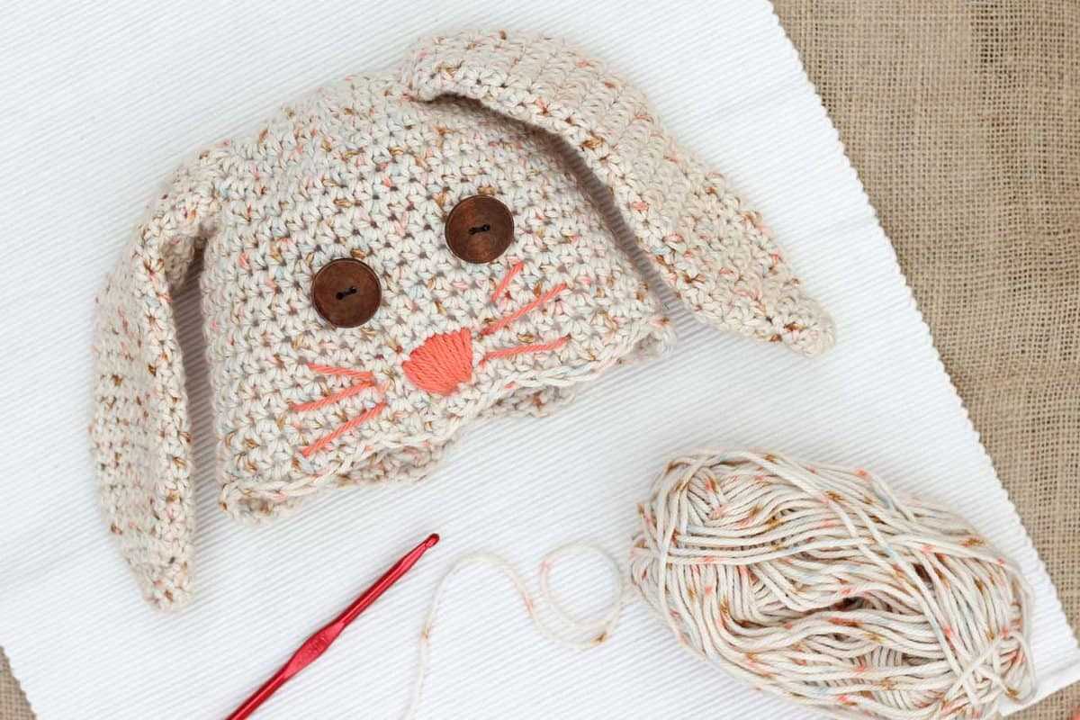 Free easter bunny hat knitting pattern