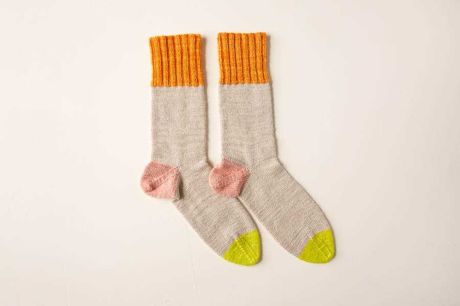 Easy wool sock knitting pattern