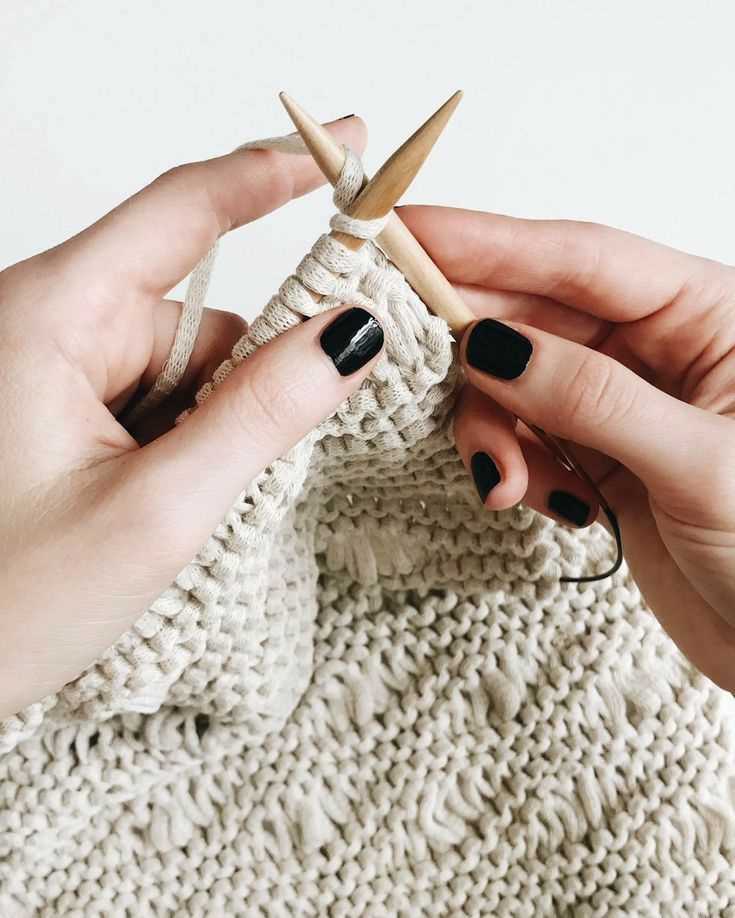 Knitted wall hanging patterns free