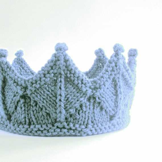 Knitted crown free pattern