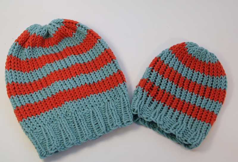 Create a Festive Santa Hat with a Loom Knitting Pattern Loom knit santa hat pattern