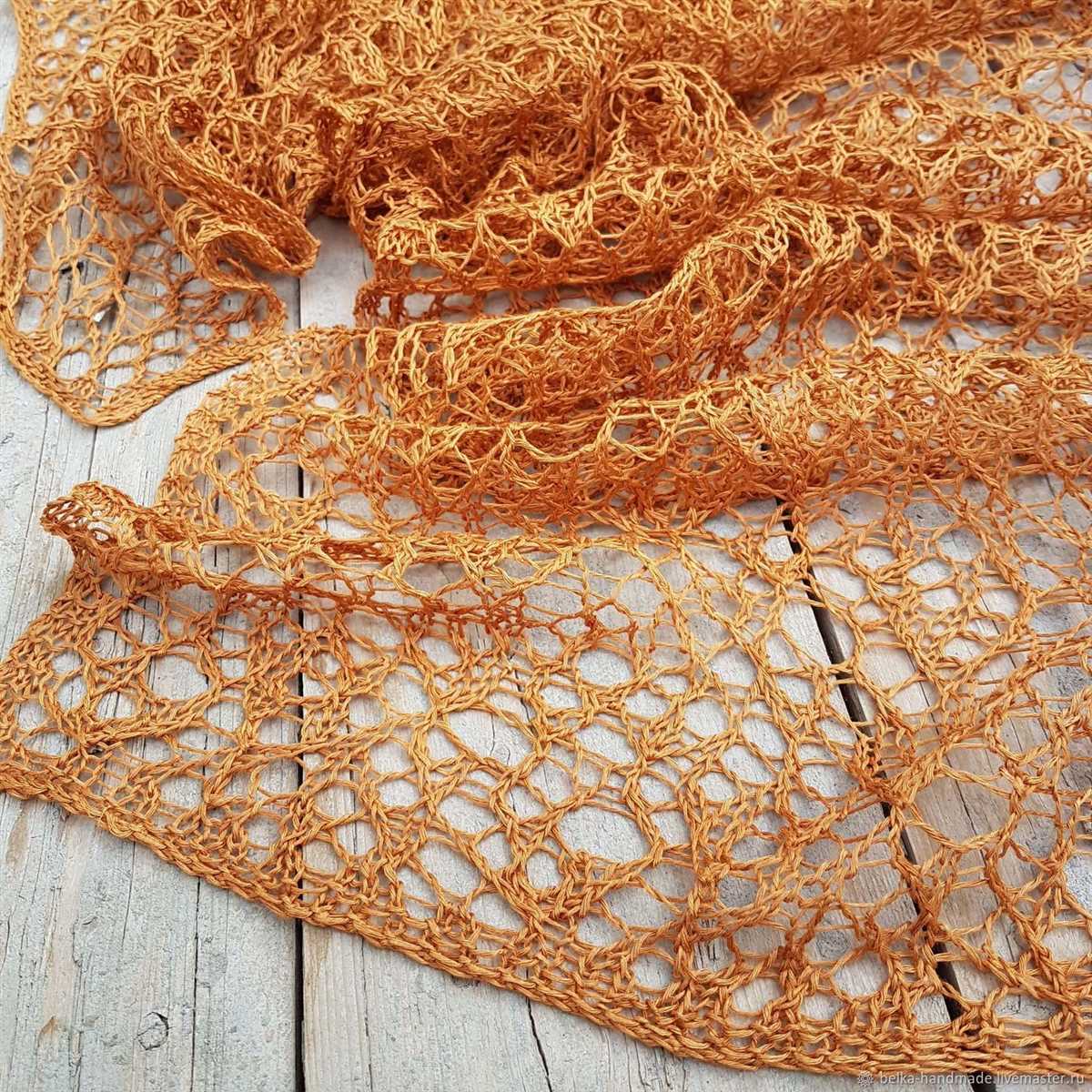 Women's knitted shawl pattern