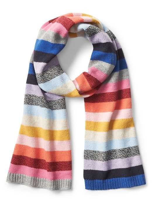 Women's knitted scarf patterns