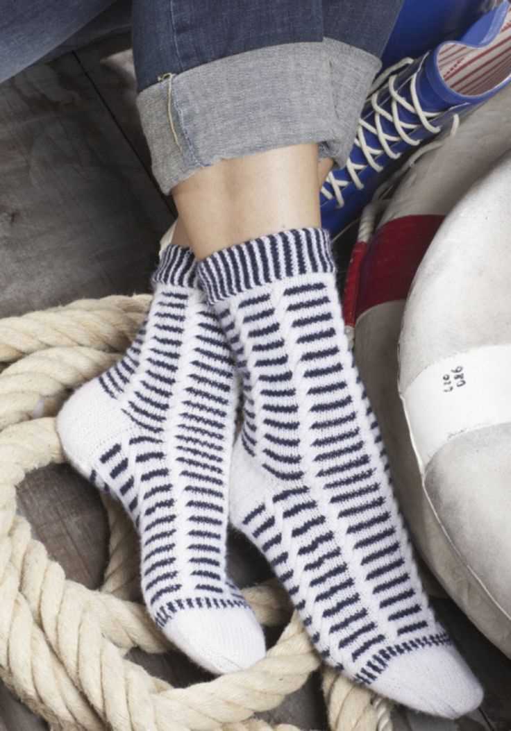 Womens knitted sock patterns