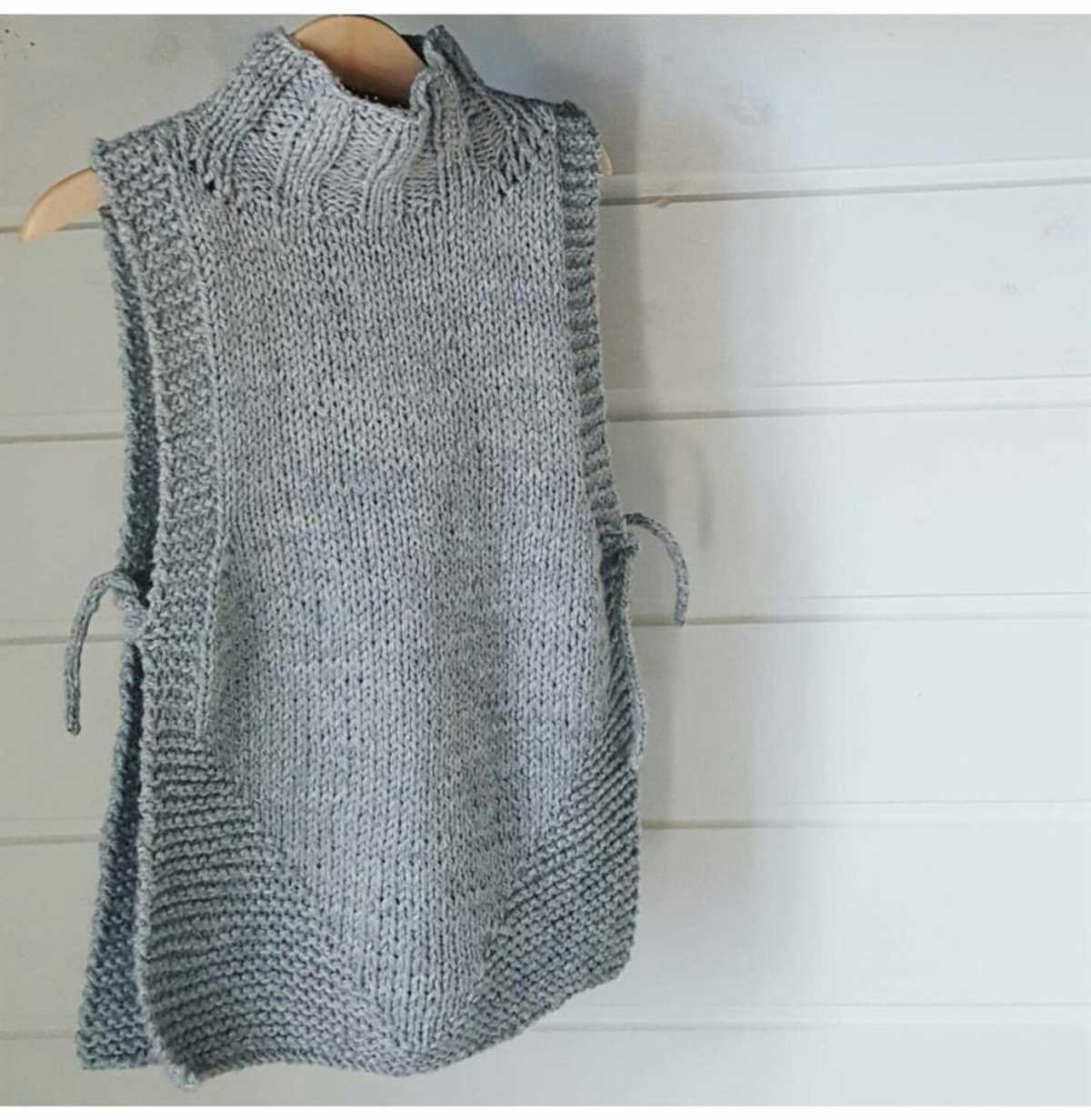 Womens sweater vest knitting pattern