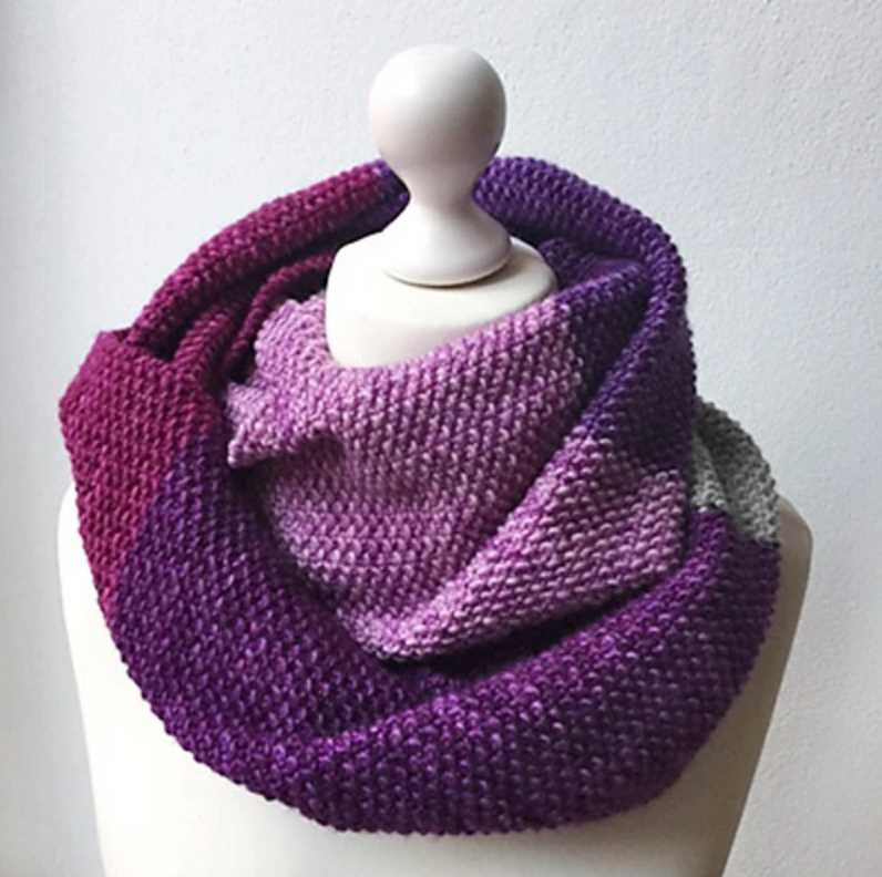 Worsted weight cowl knitting pattern