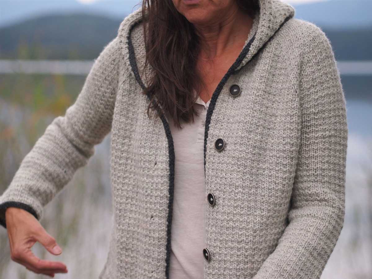 Wrap around cardigan knitting pattern