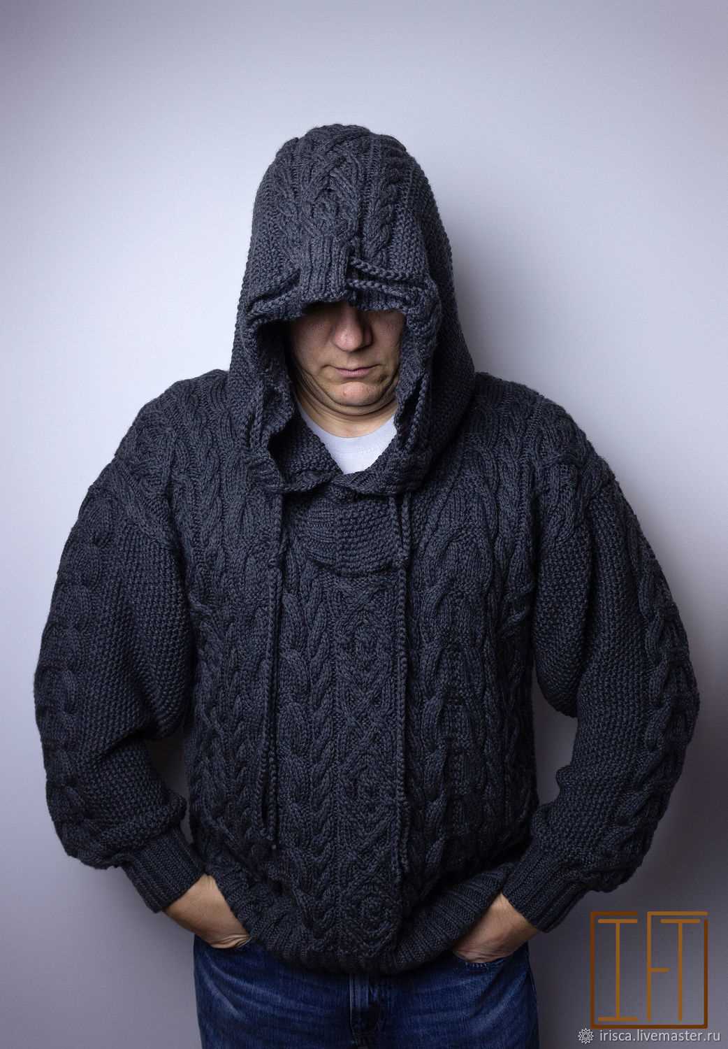 Men's knitted hoodie pattern