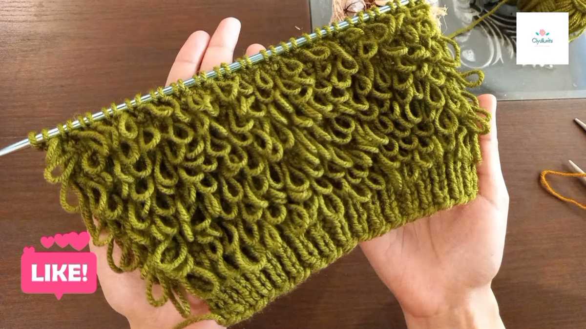 How to knit loops on a pattern