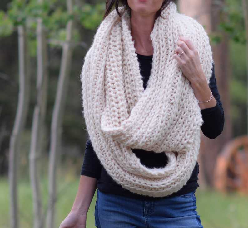 Rib knit infinity scarf pattern