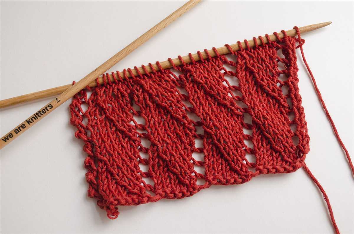 Artistic knitting patterns