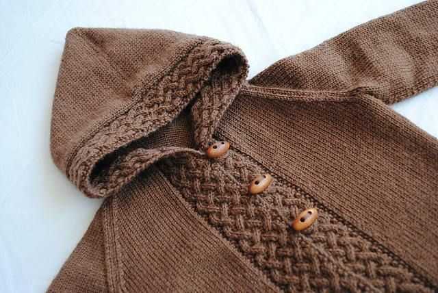 Hooded vest knitting pattern