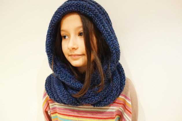 Hooded infinity scarf knit pattern