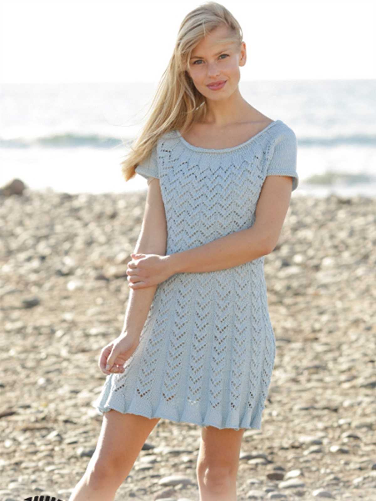 Knit pattern dress