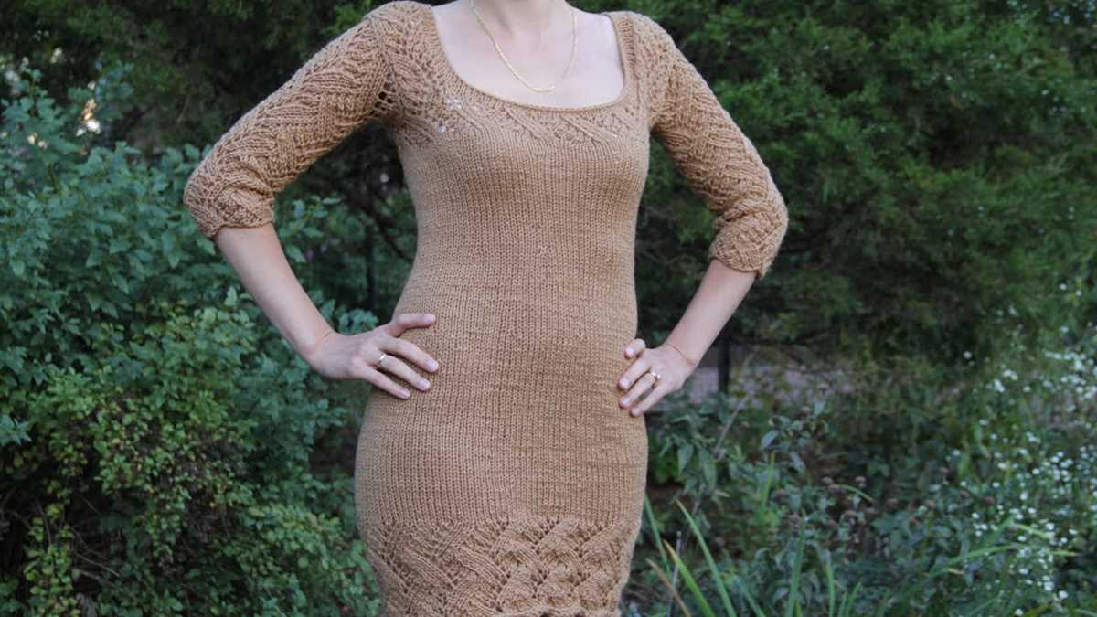 Knitted dressing gown pattern