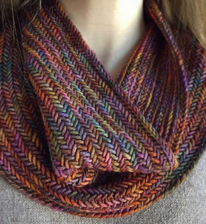 Herringbone knit scarf pattern