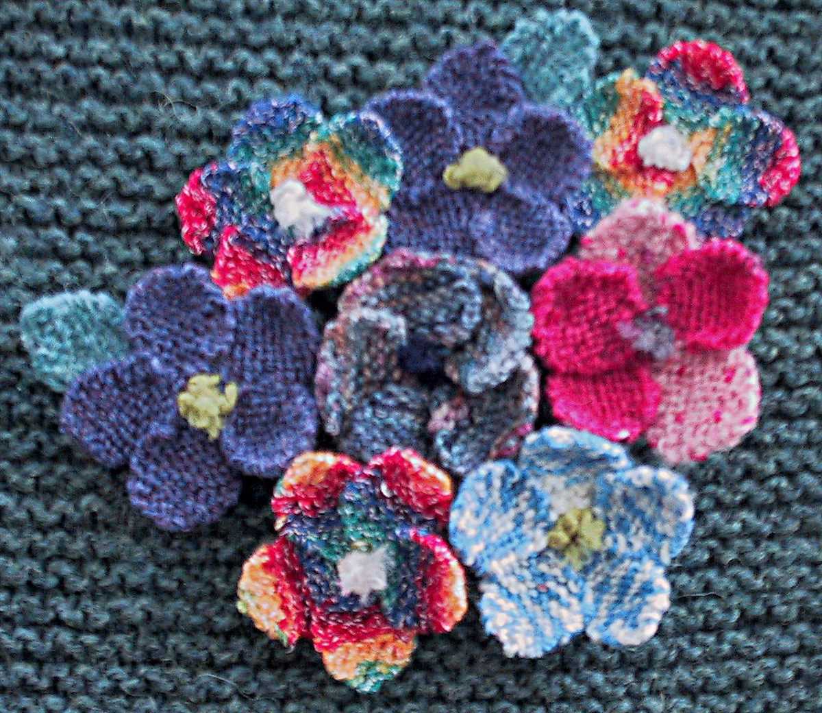 Knitted flower patterns