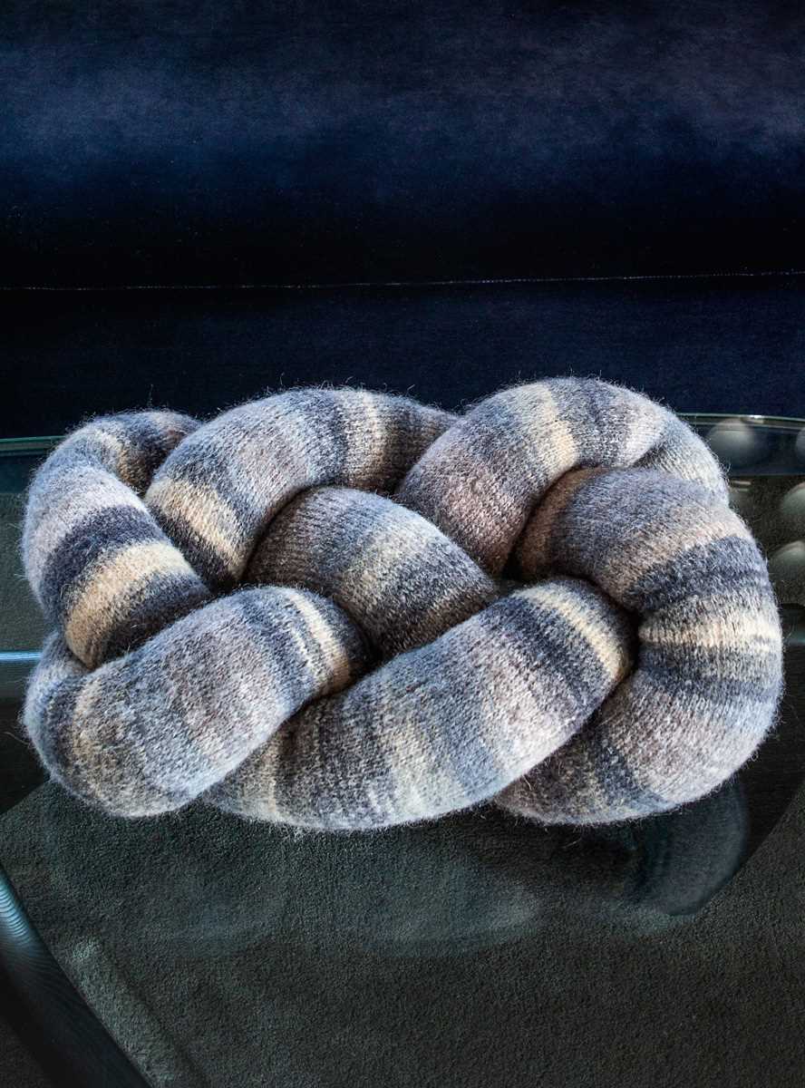 Go for faux yarn knit patterns
