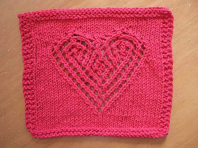 Knitted heart dishcloth pattern by emily
