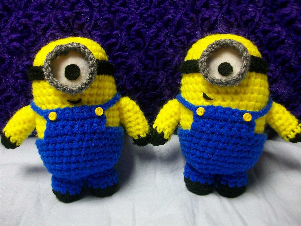 Knitting pattern minion despicable me