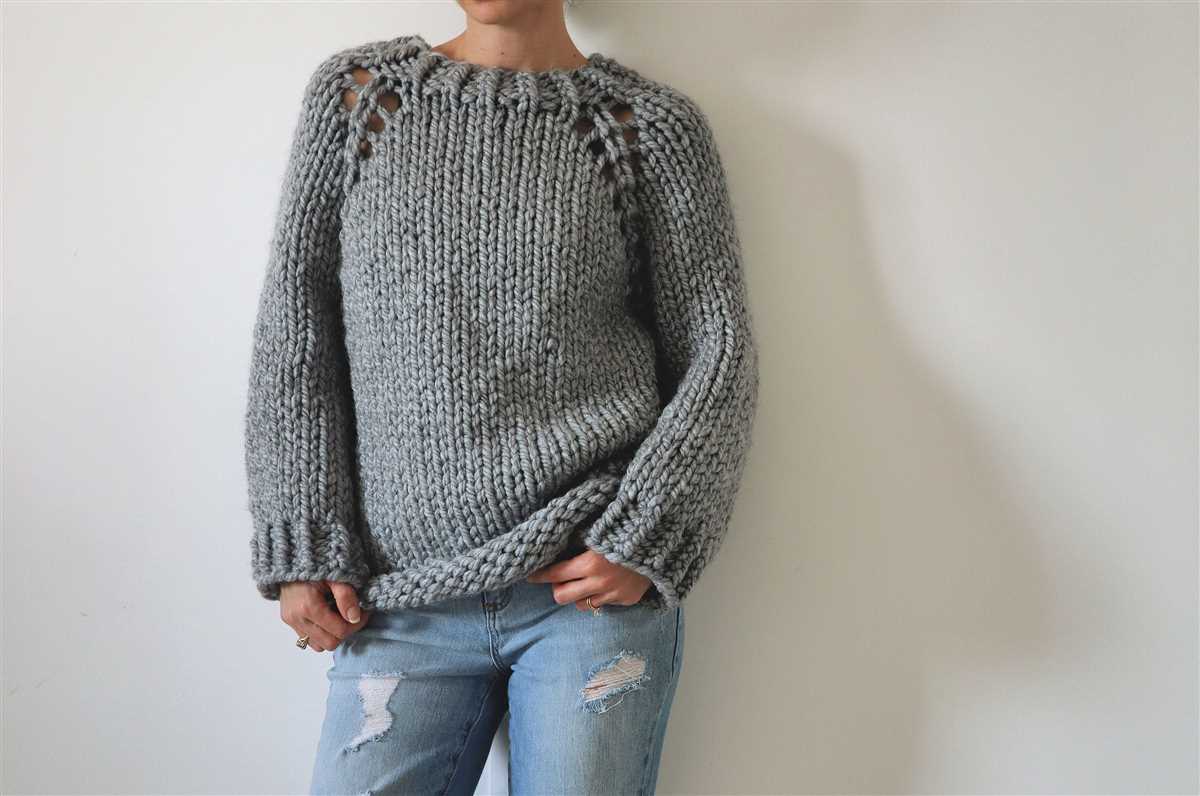 Chunky yarn sweater knitting pattern