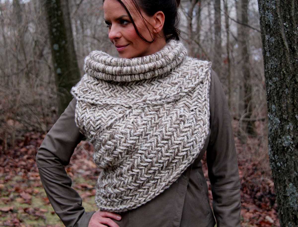 Katniss cowl knitting pattern