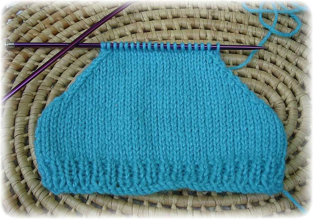 Hand muff knitting pattern