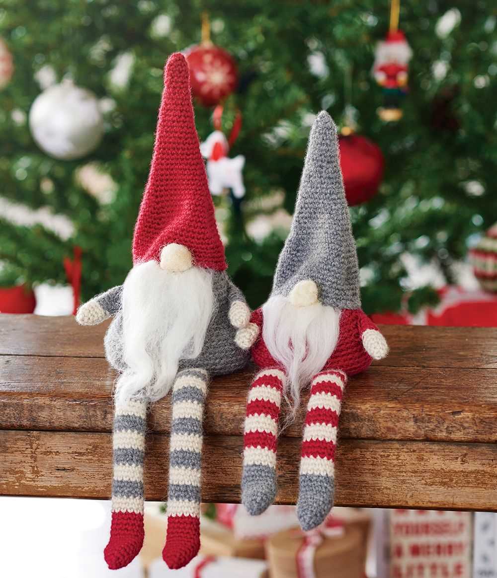 Knitted tomte pattern