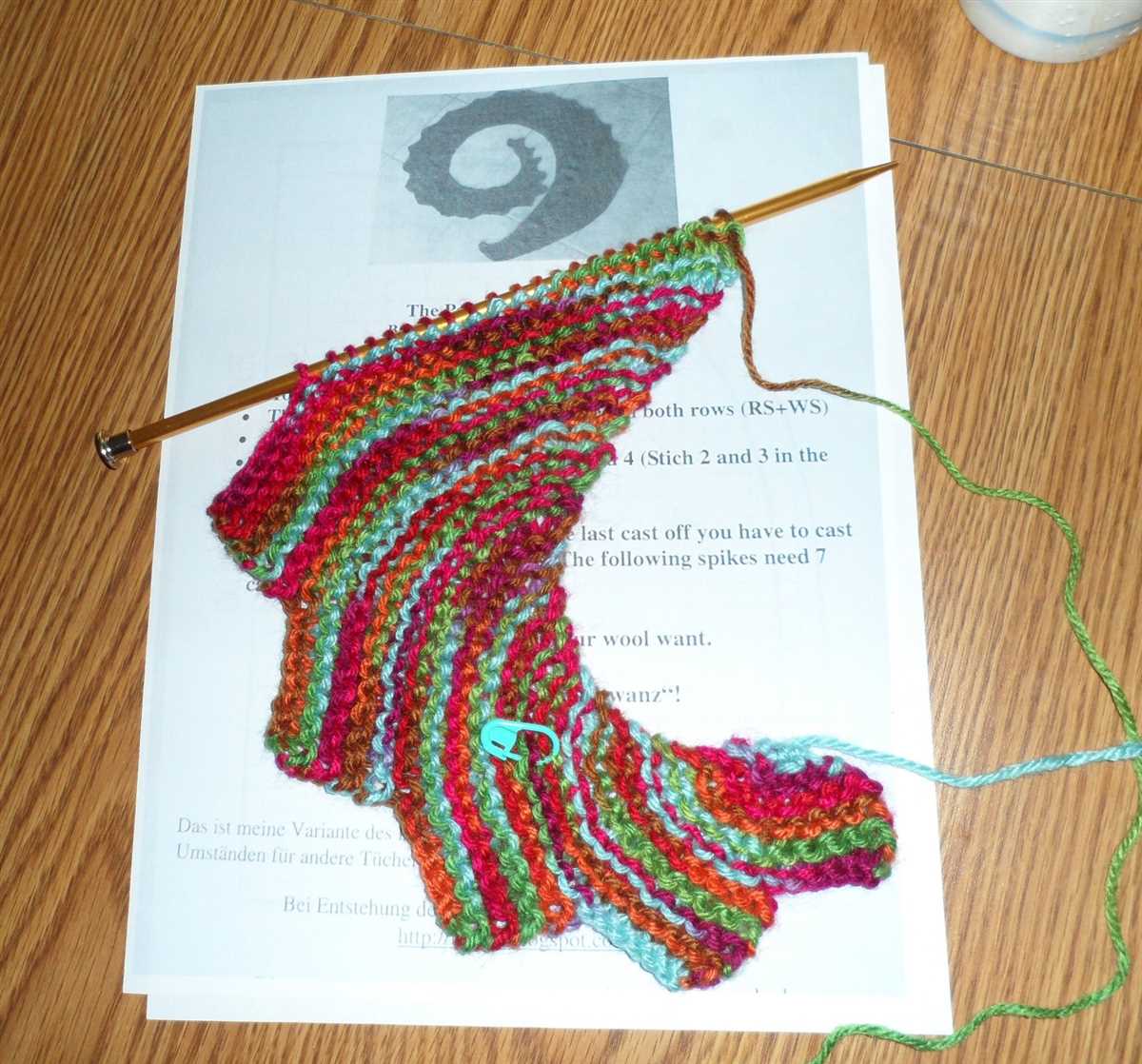 Dragon wing scarf knitting pattern