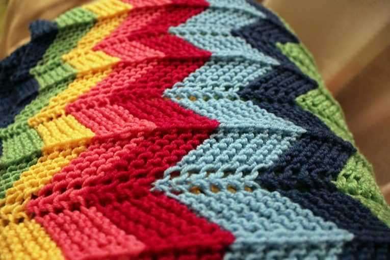 Zig zag blanket knitting pattern