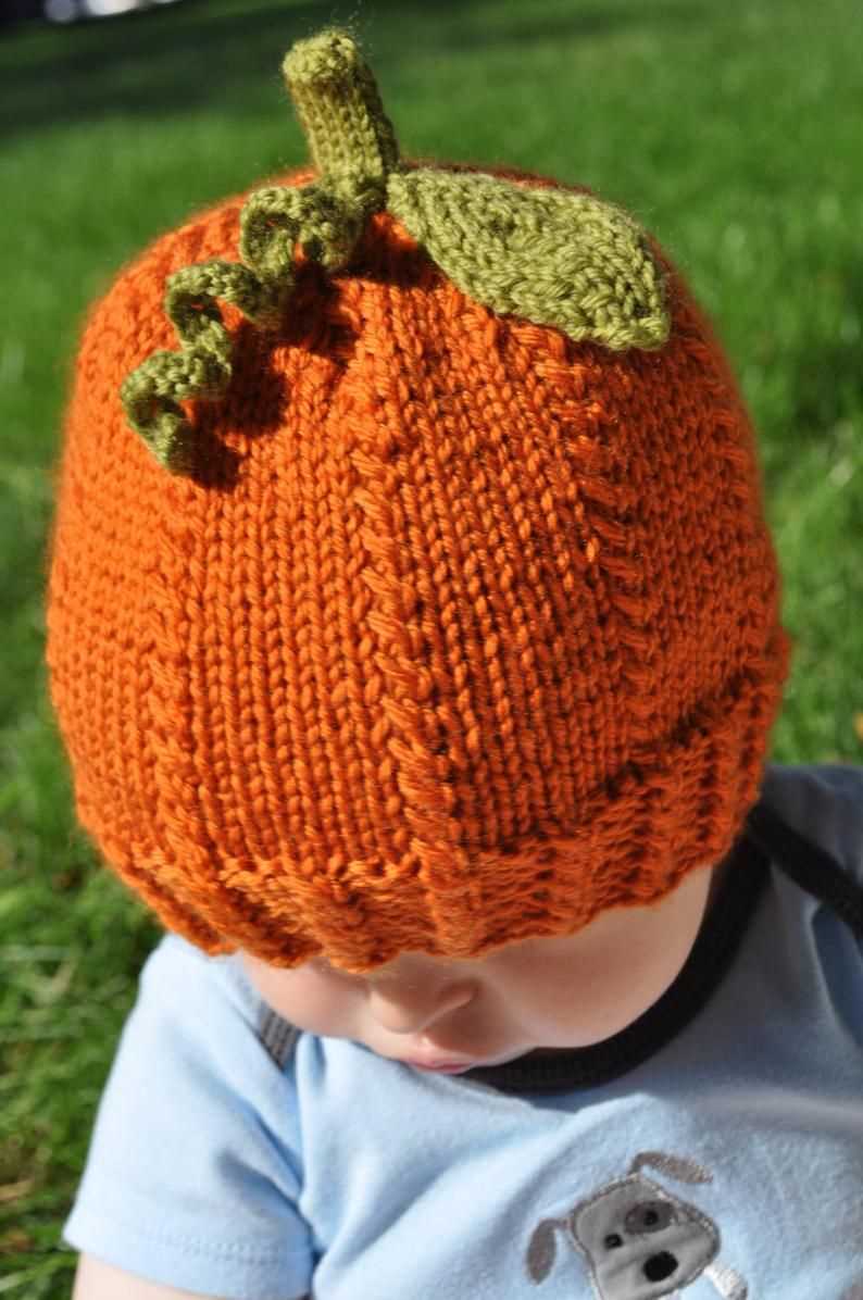 Free knitting pattern for pumpkin hat