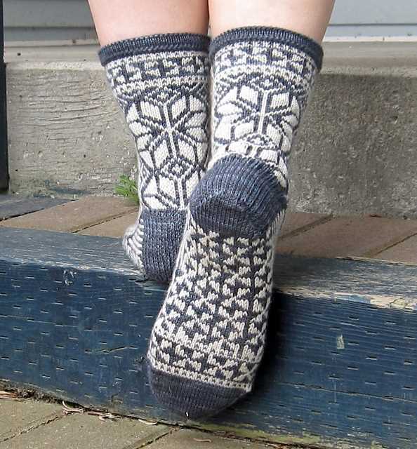 Hunter boot socks knitting pattern