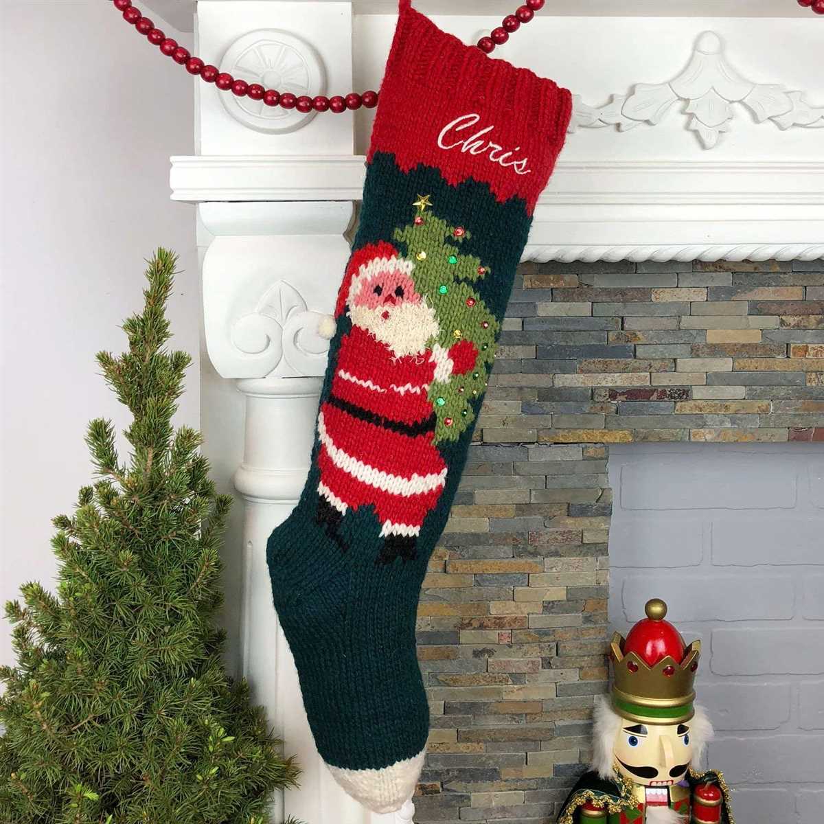 Free patterns for hand knit christmas stockings