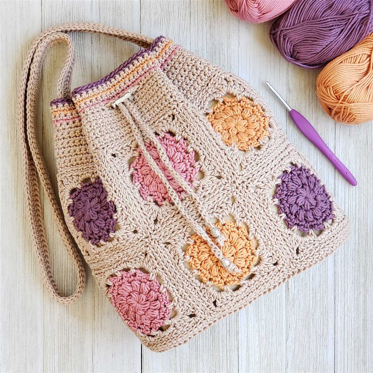 Free knitting pattern for small drawstring bag