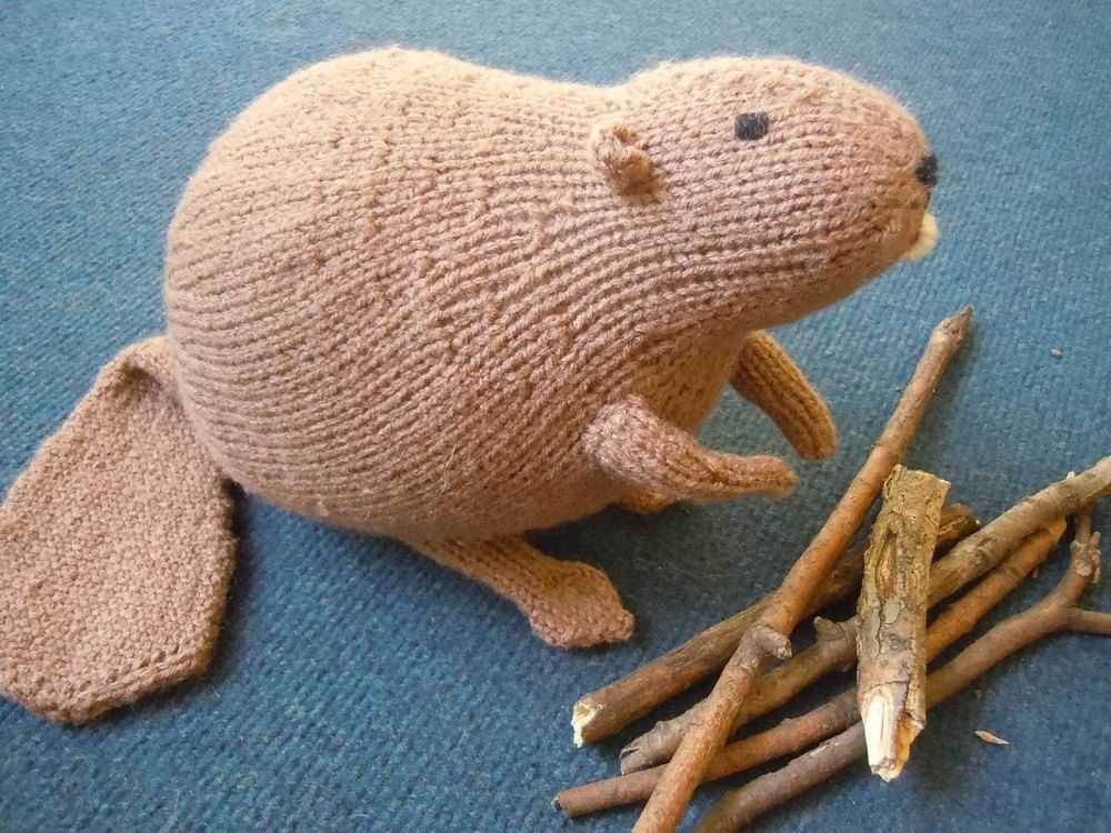 Knitting animal pattern