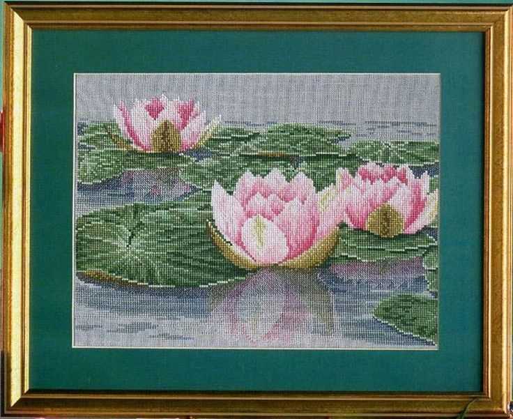 Water lily knitting pattern