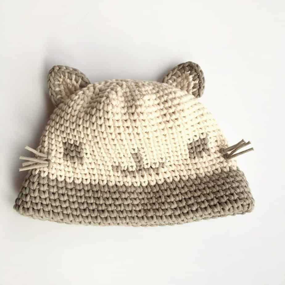 Kitty cat knit hat pattern