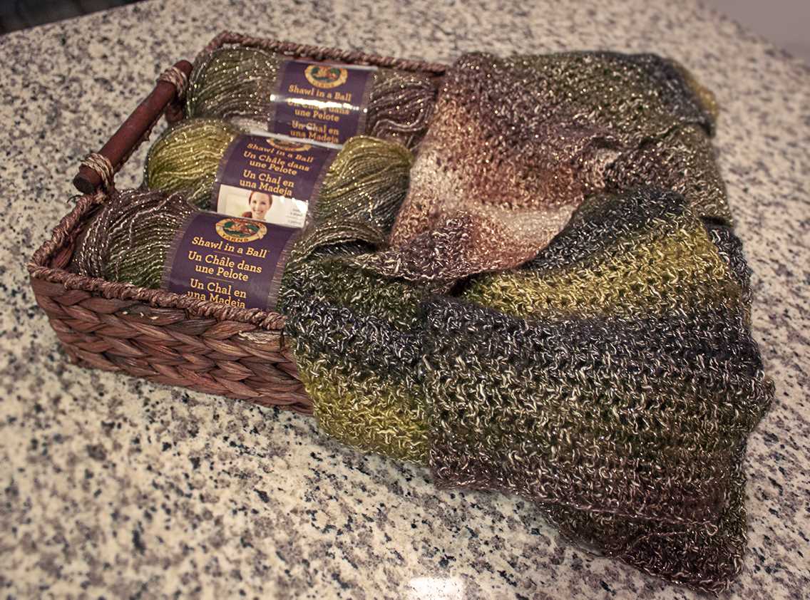 Lion brand shawl in a cake knitting patterns
