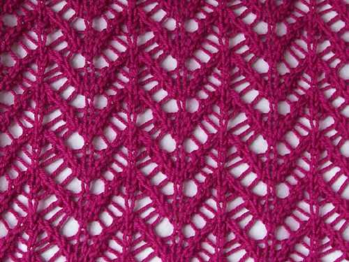 Chevron lace knitting pattern